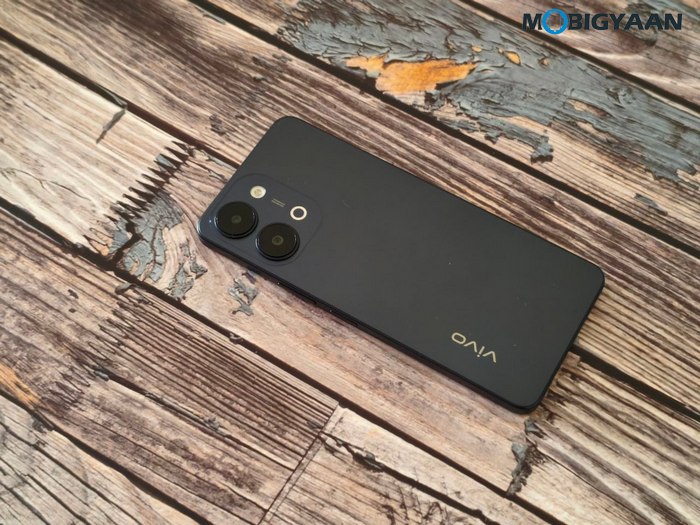 vivo T5 Lite 44W 5G Review Design Display Cameras Build Quality 30