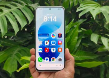 REDMI Note 17 5G Review - Design, Display, Cameras, Build Quality