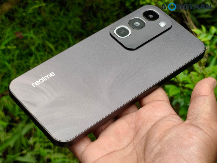 realme 16x 5G Review Design Display Cameras Build Quality 14