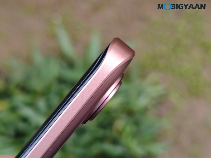 vivo S2 Review Design Display Cameras Build Quality 18