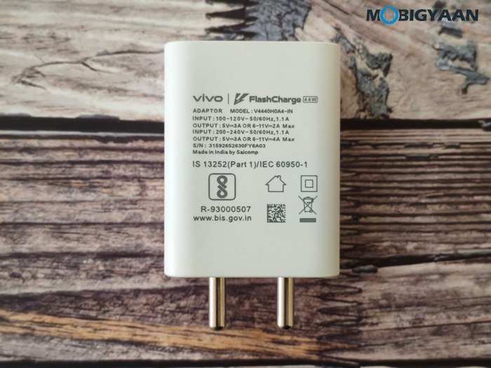 vivo S2 Review Unboxing FlashCharge 44W Fast Charger