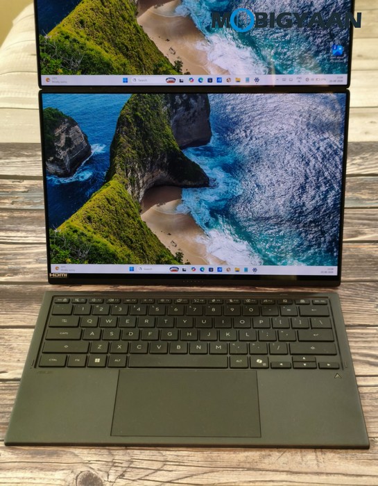 ASUS Zenbook DUO Review UX8407AA Design Display Build Quality 29