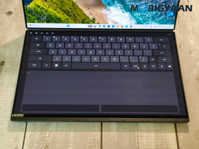 ASUS Zenbook DUO Review UX8407AA Design Display Build Quality 57