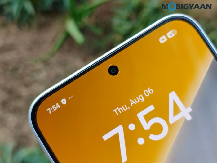 POCO X8 Review Design Display Cameras Build Quality 15