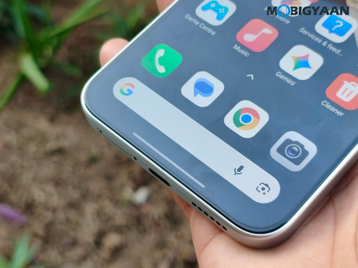 POCO X8 Review Design Display Cameras Build Quality 16
