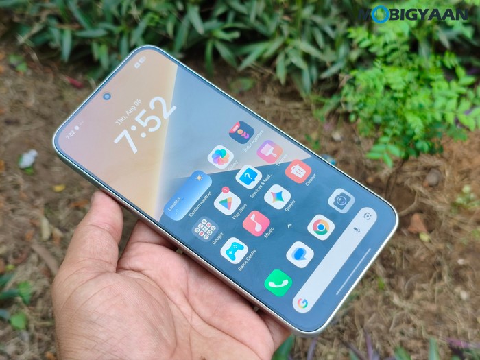 POCO X8 Review Design Display Cameras Build Quality 20