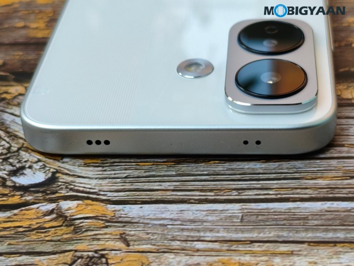 POCO X8 Review Design Display Cameras Build Quality 30