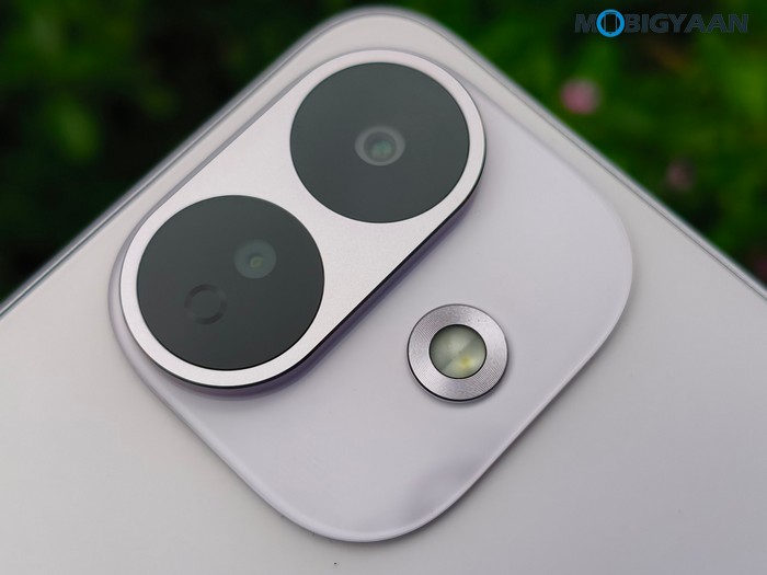 REDMI Note 17 Pro 5G Review Design Display Cameras Build Quality 9