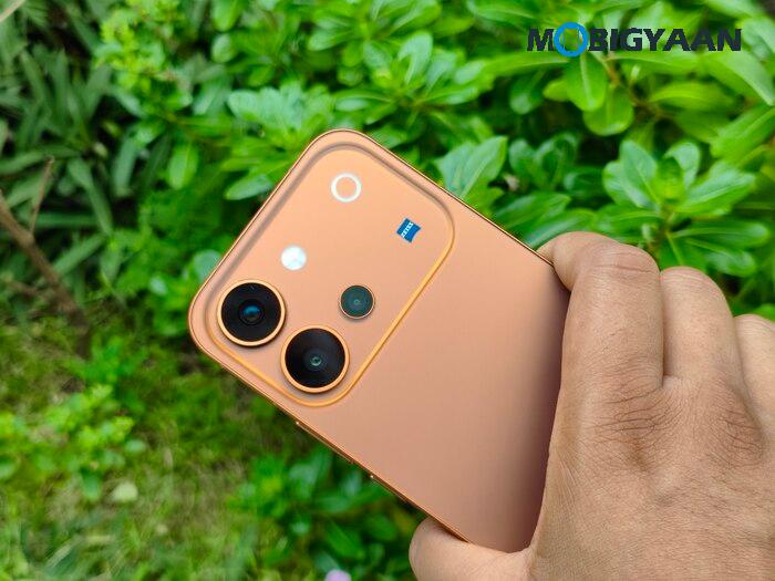 vivo V80 Review Design Display Cameras Build Quality 17