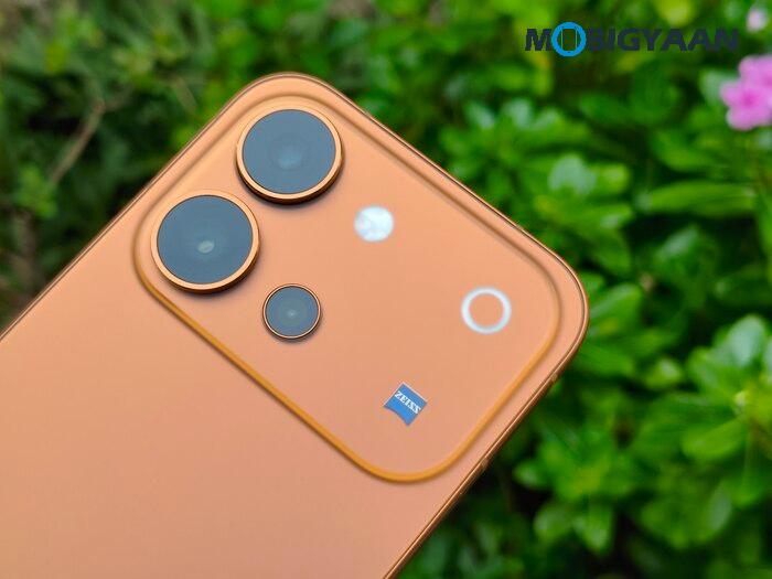 vivo V80 Review Design Display Cameras Build Quality 26