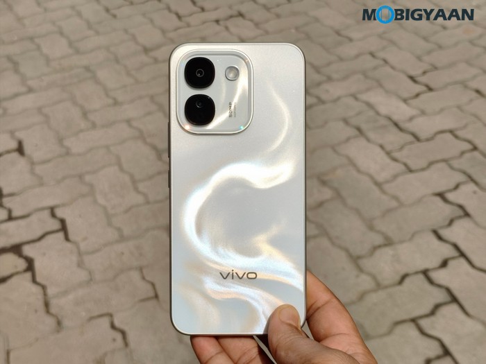 vivo S2 FE Review - vivo Goes Big with a 10,000mAh Battery 89 vivo S2 FE Review Design Display Cameras Build Quality 1