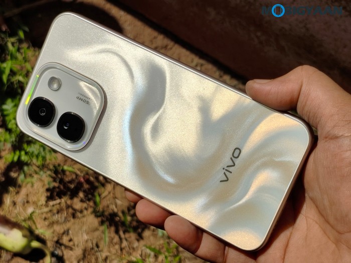 vivo S2 FE Review Design Display Cameras Build Quality 34